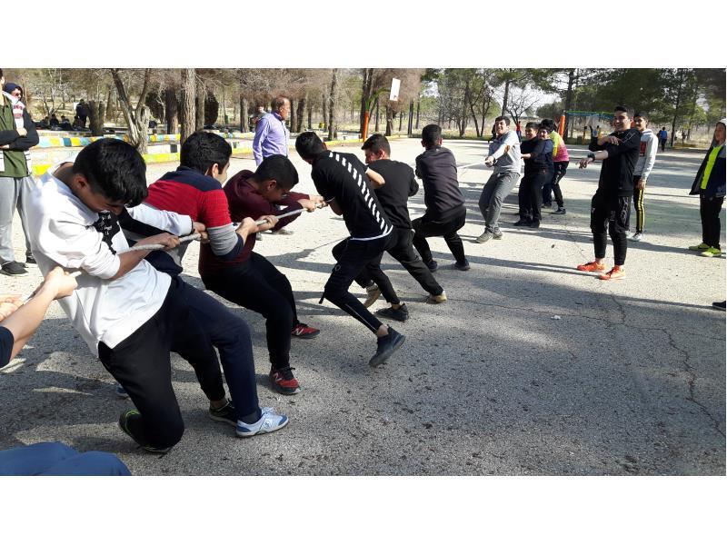 اردوی یک روزه تفریحی تربیتی پایه دهم